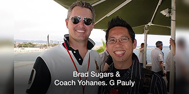 Brad Sugars Memberikan Langsung 2 Penghargaan Bergengsi Kepada Coach Yohanes G. Pauly, Business Coach No. 1 Tingkat Dunia